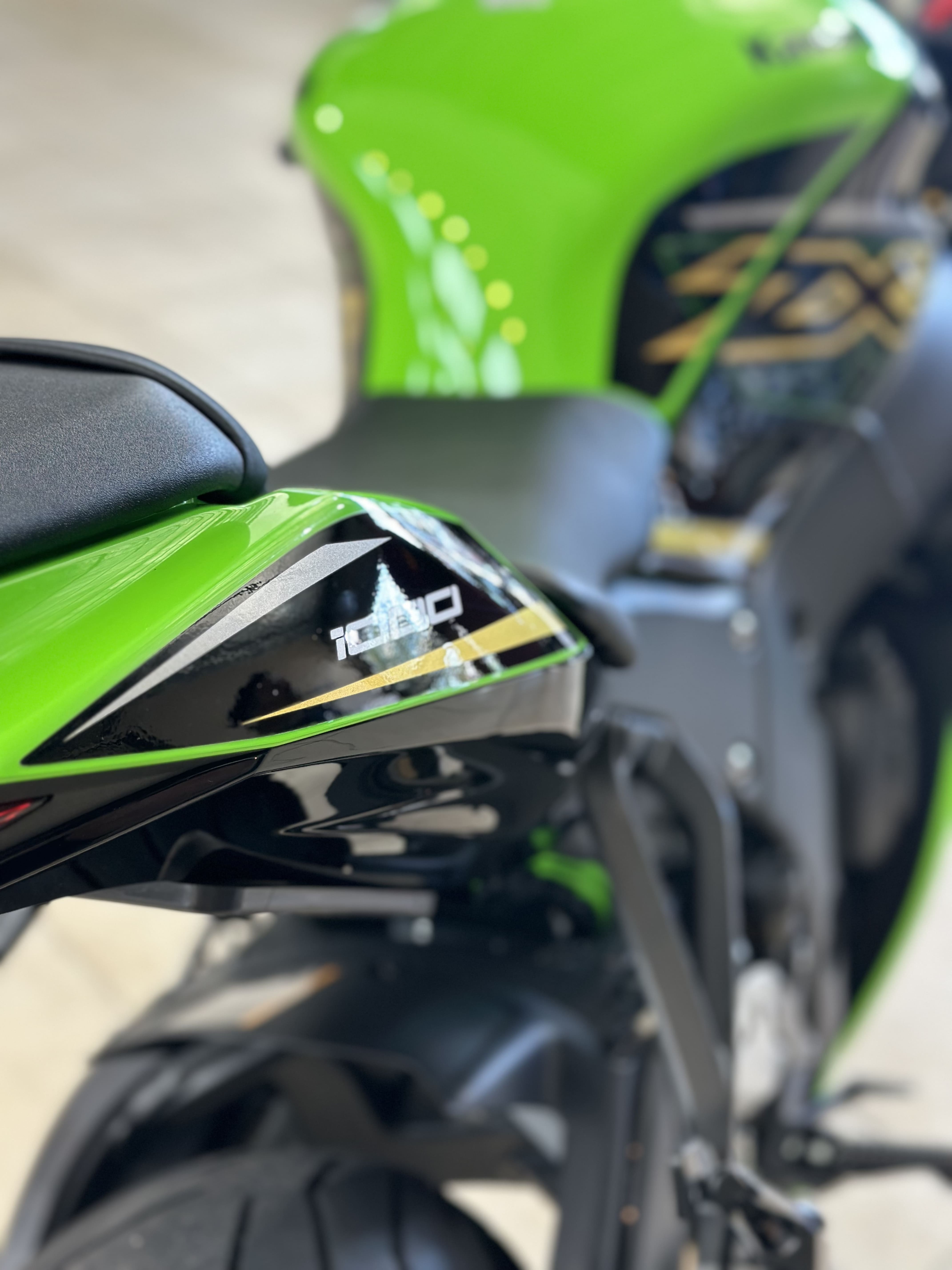 Kawasaki Ninja Cola